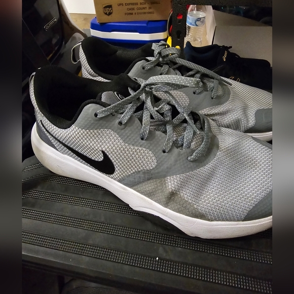 Nike City Rep Training Shoe Gray - Picture 6 of 9